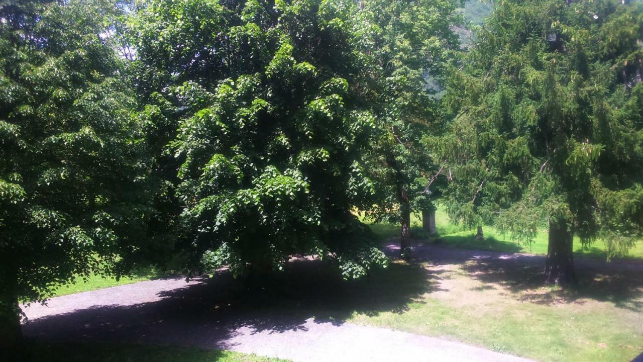 Appartement T2 Jardins De Ramel Bagnères-de-Luchon Exterior foto